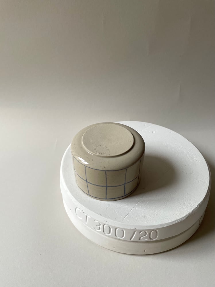 Image of Daggi mug grids