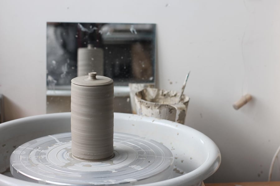 Image of MARCH - APRIL EIGHT WEEK BEGINNERS & IMPROVERS THROWING CLASS