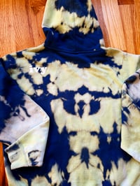 Image 6 of GT3 (Hoodie)