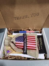 Image 8 of US Military Crest Silver Buttons