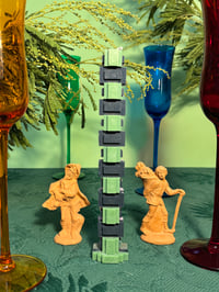 Image 2 of CanDalés: The Tower 67 Candle #4