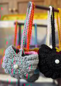 Image 1 of Seashell Pearl Pouch