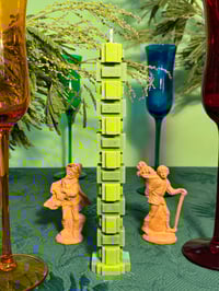 Image 2 of CanDalés: The Tower 67 Candle #16