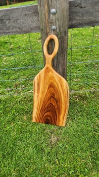 Image 4 of Camphor laurel cutting - charcutierie Board -126