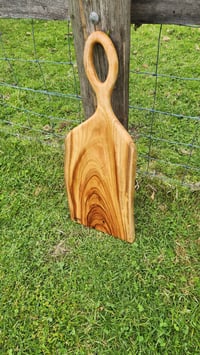 Image 7 of Camphor laurel cutting - charcutierie Board -126