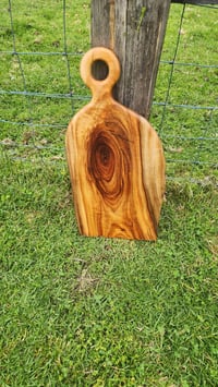 Image 4 of Camphor laurel cutting - charcutierie Board -125