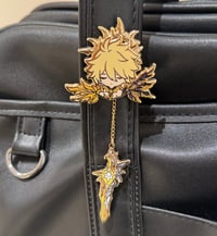 Image 3 of Phainon Magnetic Set Pin 