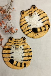 Image 1 of Pallero tiikeri savityö