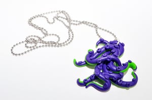 Image of Medium Tentacle Pendant 