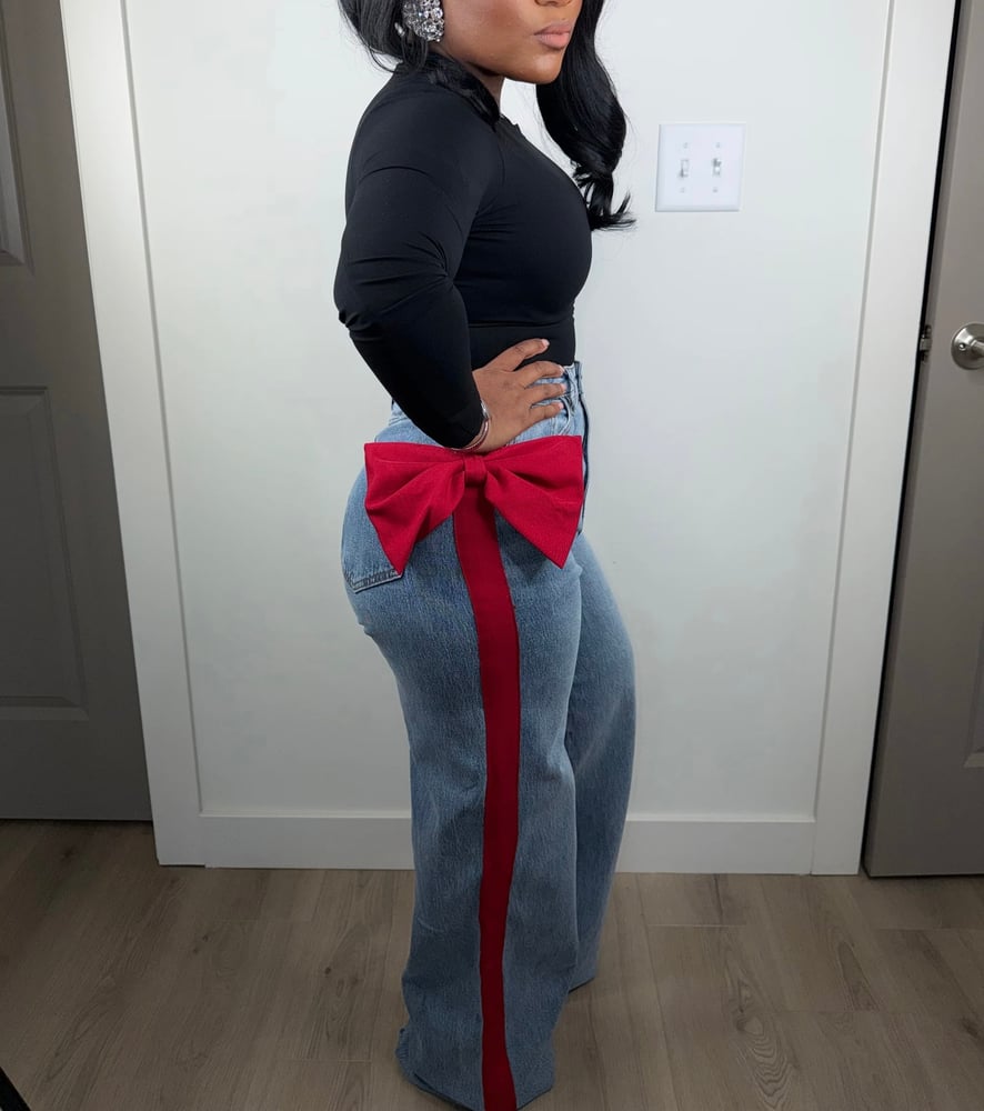 Image of Holiday Bow Jeans 