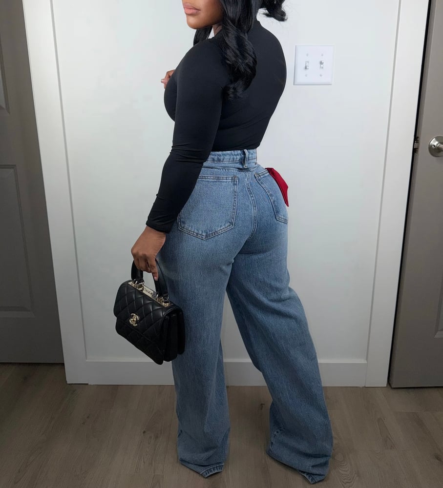 Image of Holiday Bow Jeans 