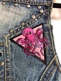 Image 3 of Squishy the Octopus Patch