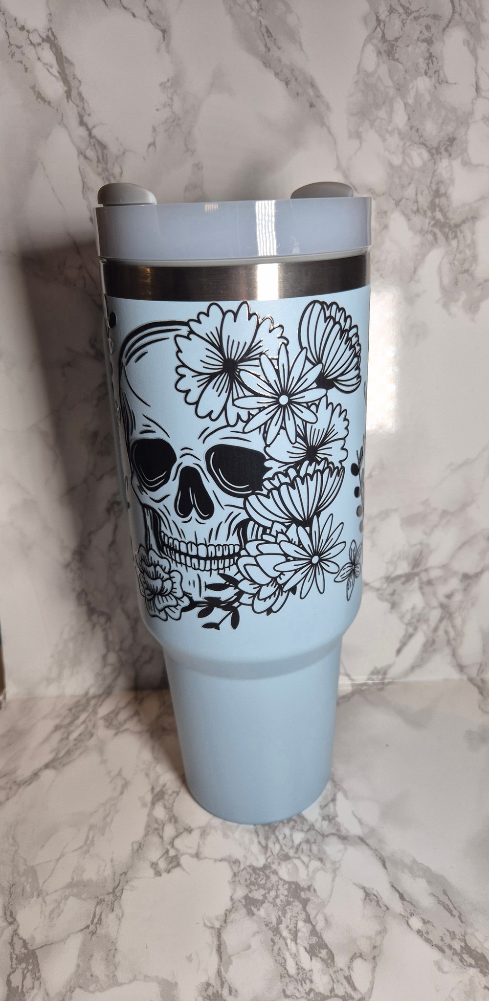 Image of Blue skull stanley