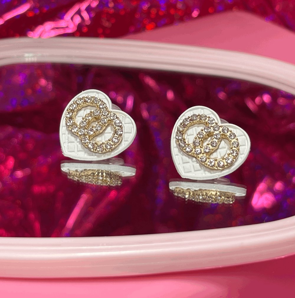 Image of  Coquette Earrings/ Aritos Coqueta 