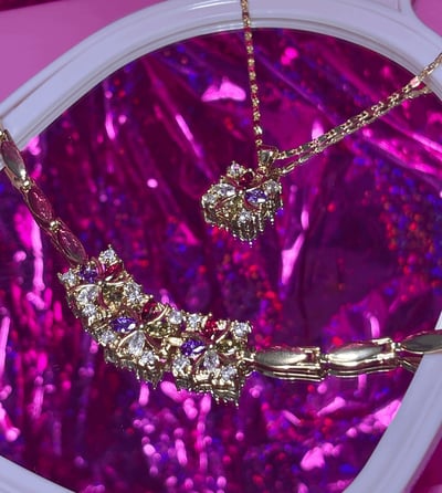 Image of Trinity Golden Hour Set / Set Trinity Hora Dorada