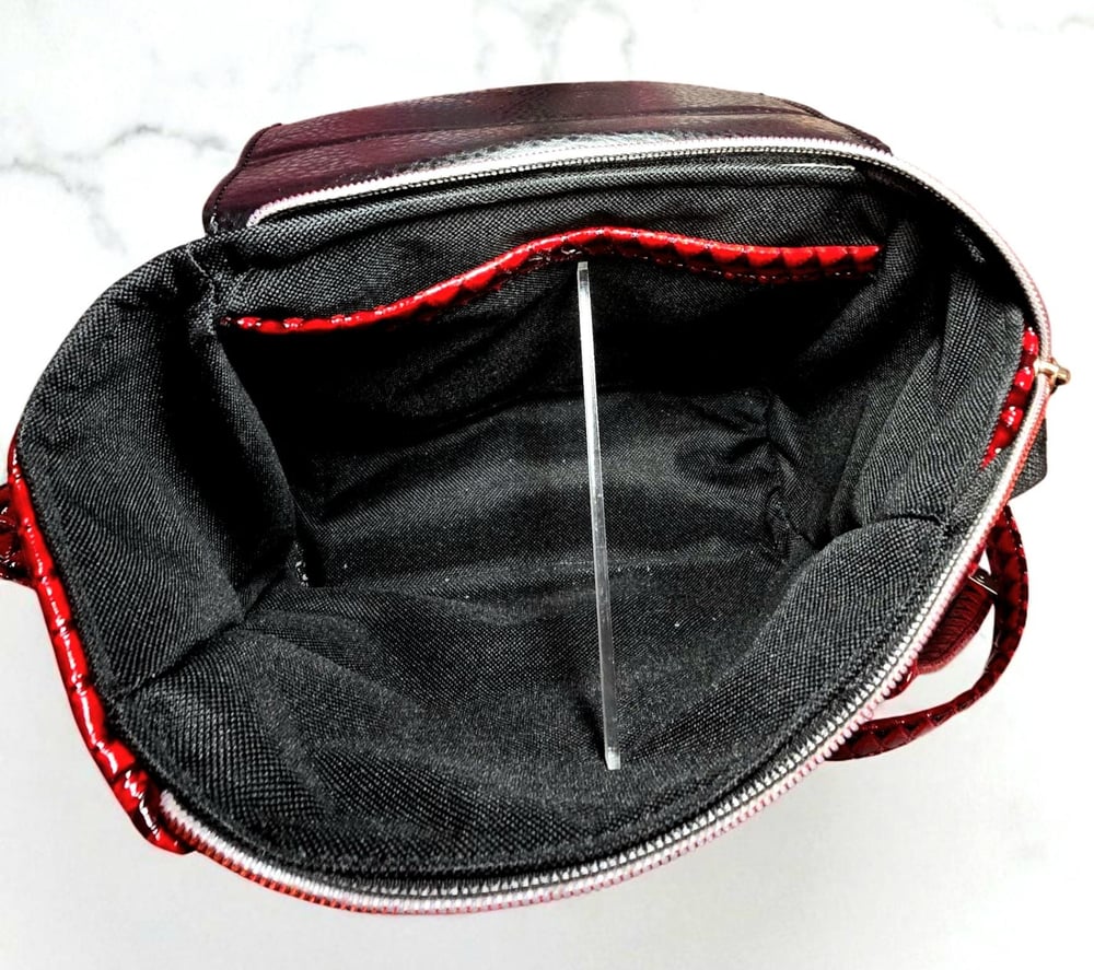 Image of Handmade Black & Red Faux Leather Tote Bag: Sculptural Knotted Straps