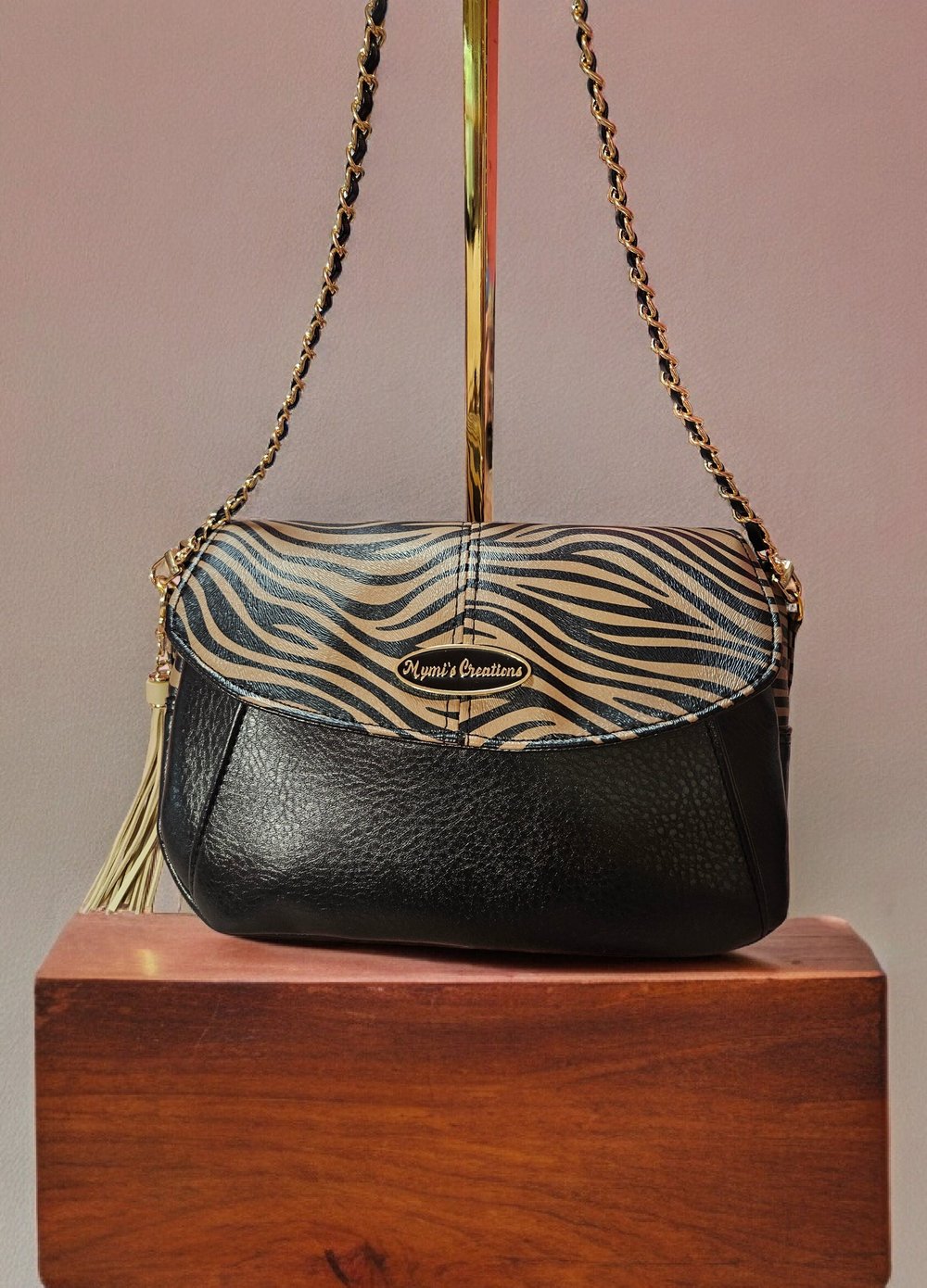 Image of Zebra Print Faux Leather Crossbody Bag: Elegant Shoulder Bag
