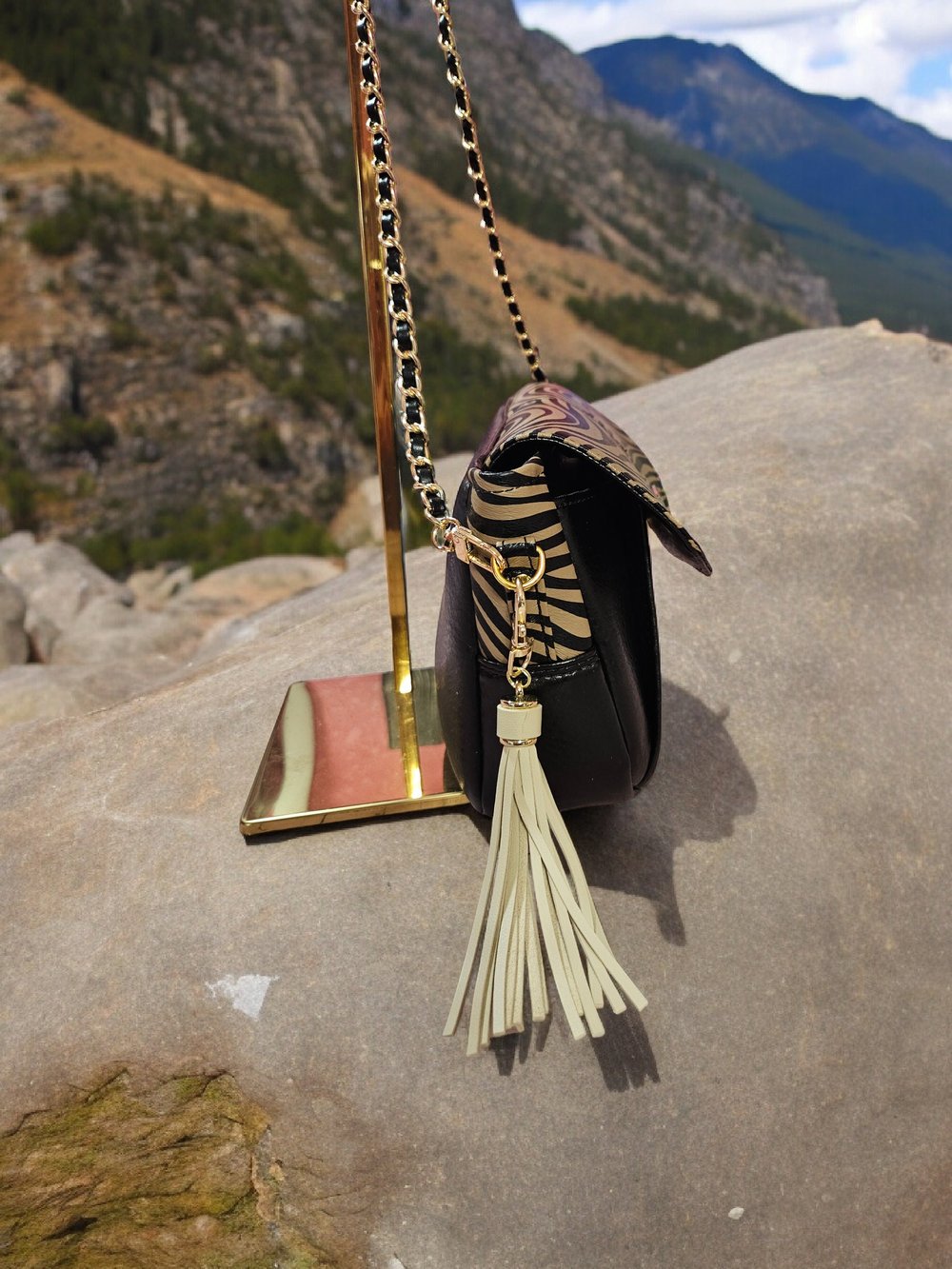 Image of Zebra Print Faux Leather Crossbody Bag: Elegant Shoulder Bag