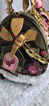 Image 3 of Pink & Camo LuV speedy with matching hat