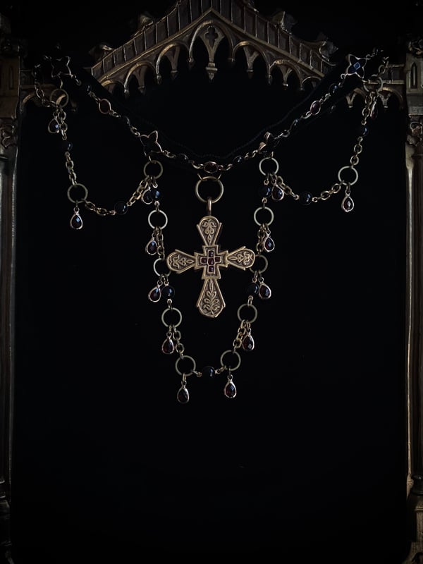 Image of pectoral cross choker