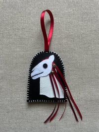 𝔐𝔞𝔯𝔦 𝔏𝔴𝔶𝔡 𝔜𝔲𝔩𝔢 𝔒𝔯𝔫𝔞𝔪𝔢𝔫𝔱