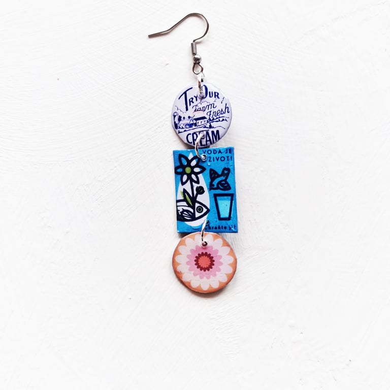 ‘strawberry milk and cream sky blue’ – sunny side up earrings, singles or set Image 3