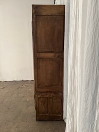 Image 3 of Armoire patinée