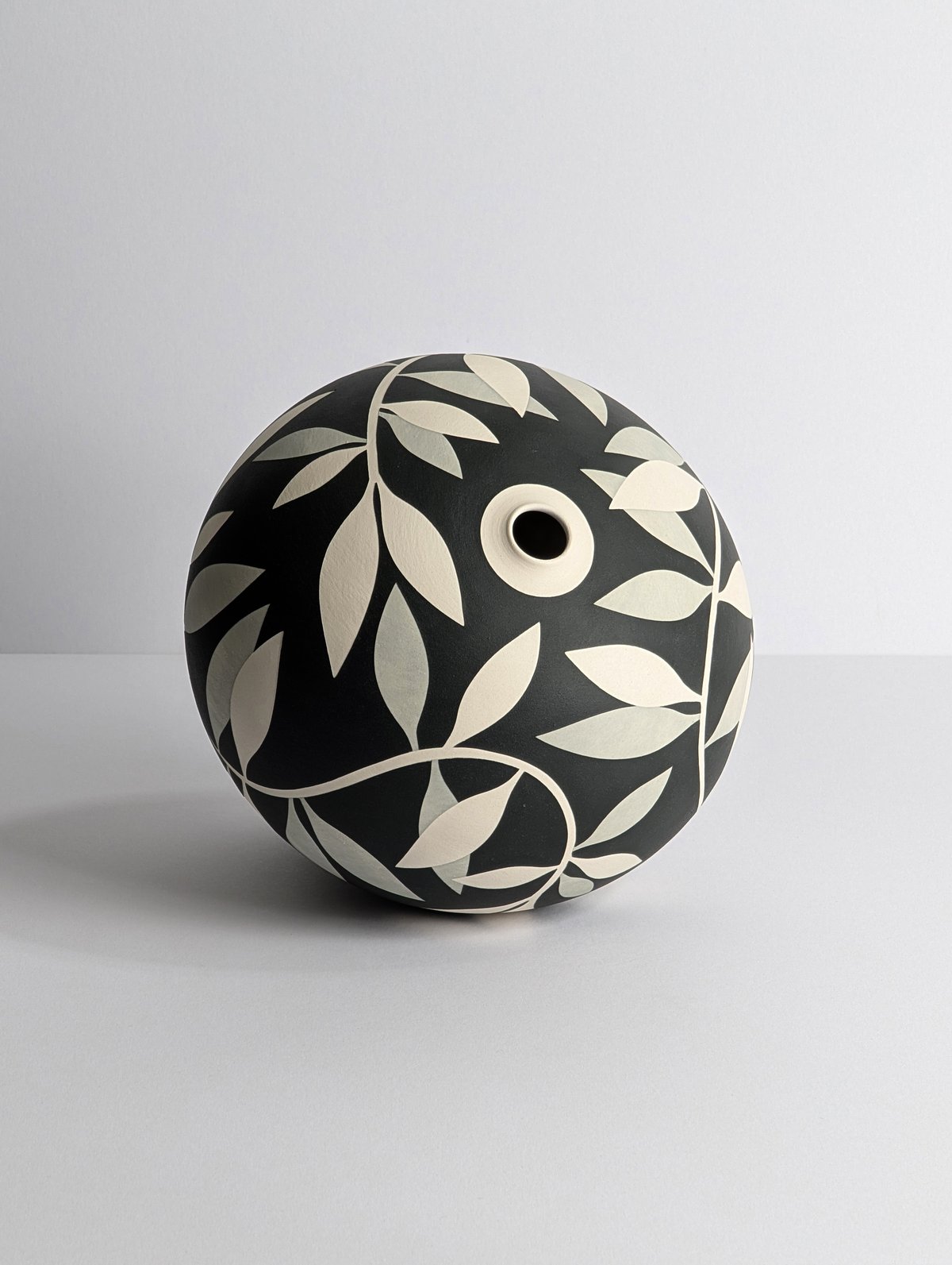 Image of Medium Black, Grey & White Leaf Vessel 