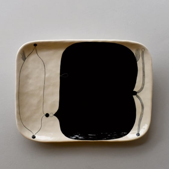 Image of Black Portrait Plate