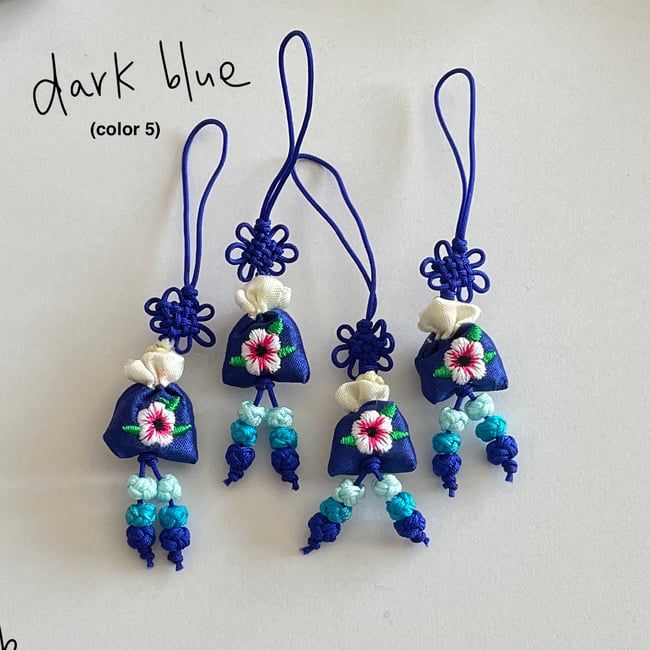 'flower pouch' korean traditional norigae charm