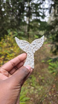 Image 1 of White Whale Tale Magnet