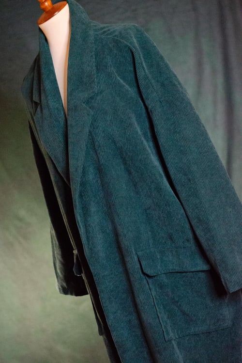 Image of Modern Kimike Forest Green Corduroy Throw Jacket