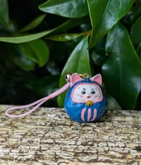 Image 3 of Kitty Daruma Keychain 