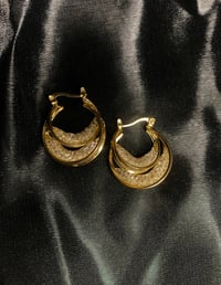 True Elegance Earrings GOLD