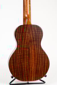 Image 6 of KoAloha KCM-00SI Special Issue Curly Redwood & Walnut Pikake Concert