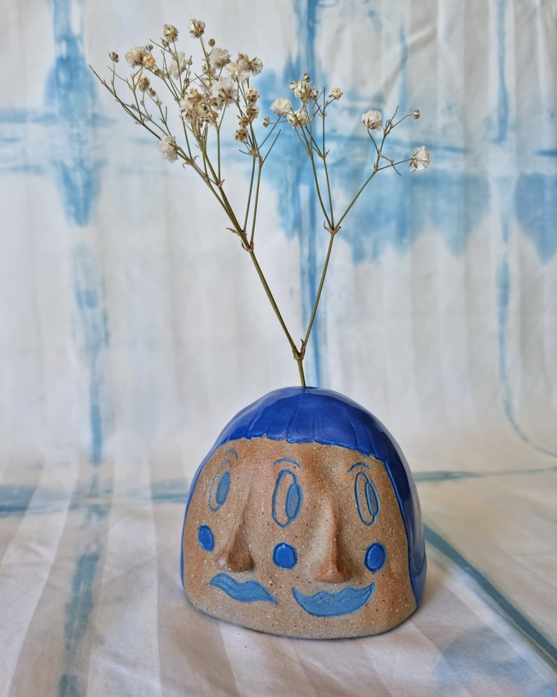 Image of bud bud vase ~ 2
