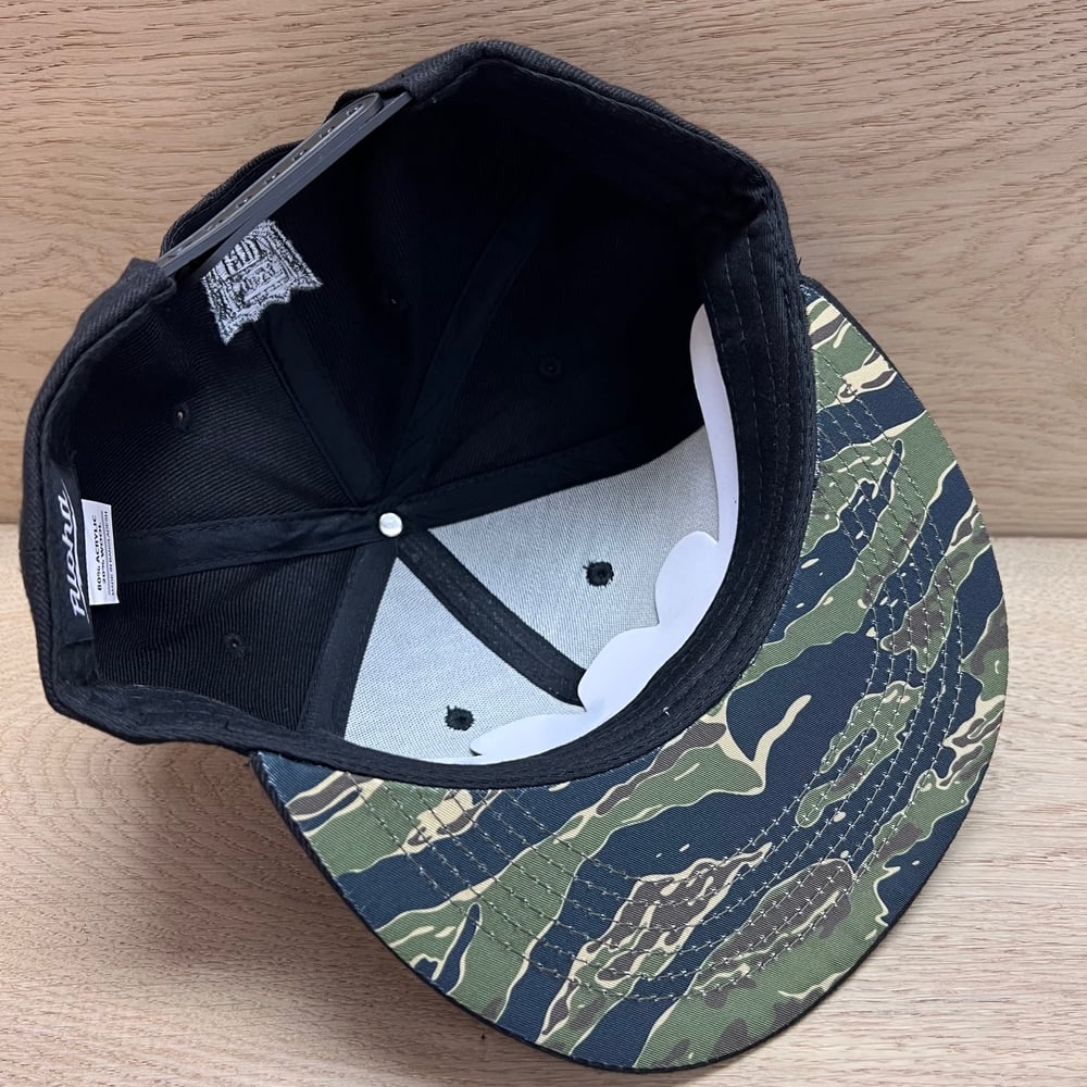 Image of Hawaii Au ALL BLACK SnapBack