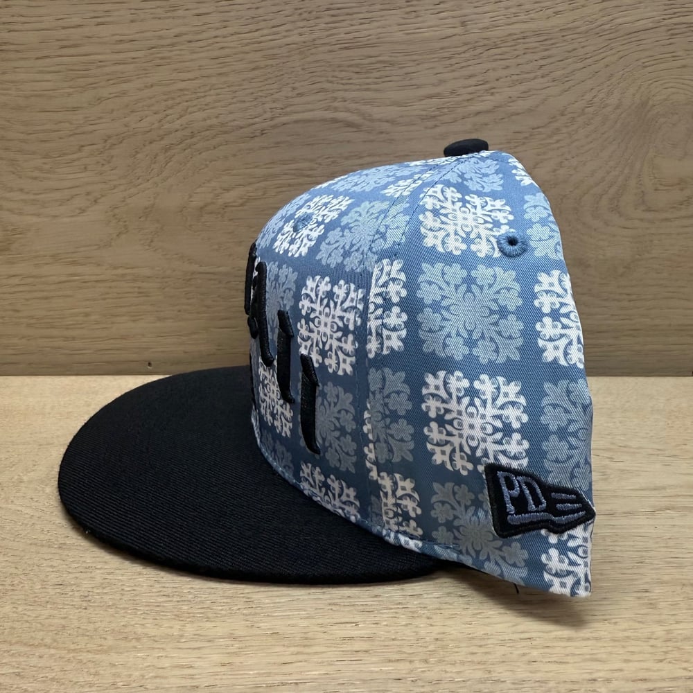 Image of He Hawaii Au Quilt SnapBack