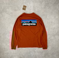 Image 4 of Patagonia P-6 Logo LS Responsibili-Tee Redtail Rust Medium Mens 