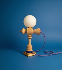 Image 2 of Lampe bilboquet #2