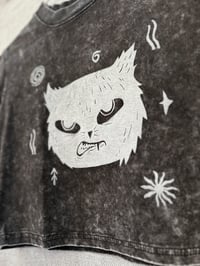 Image 4 of Strange smile - Kézzel nyomott crop shirt / Handprinted / 