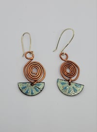 Image 1 of Swirl fan