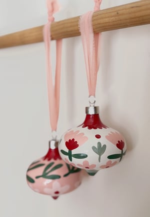 Image of ADORNOS DE NAVIDAD PINTADOS A MANO - 3