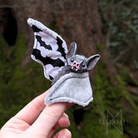 Image 2 of Batwing Bebe Bat. 