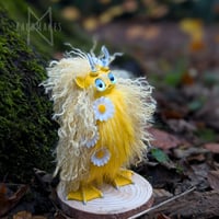 Image 2 of Wild Daisy Forager Staglett 