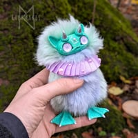 Image 3 of Ruffles and Pearls Staglett 