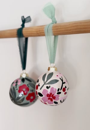 Image of ADORNOS DE NAVIDAD PINTADOS A MANO - 5