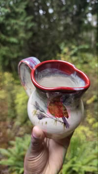 Image 2 of Gravy/cream/milk pour