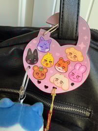 Image 5 of ATEEZ Mascot Heart Acrylic Carabiner