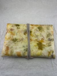 Image 5 of Santoku pouch 001